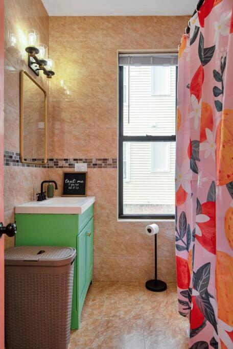 Peachy Paradise In East Rock Near Dt/Yale New Haven Extérieur photo